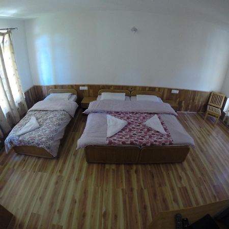 Barath Hotel & Guest House Leh Dış mekan fotoğraf